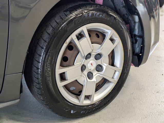 used 2009 Pontiac Vibe car, priced at $6,497