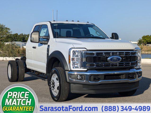 new 2025 Ford F-450 car, priced at $61,460