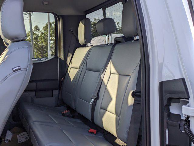new 2025 Ford F-450 car, priced at $61,460