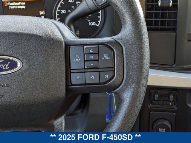 new 2025 Ford F-450 car, priced at $61,460