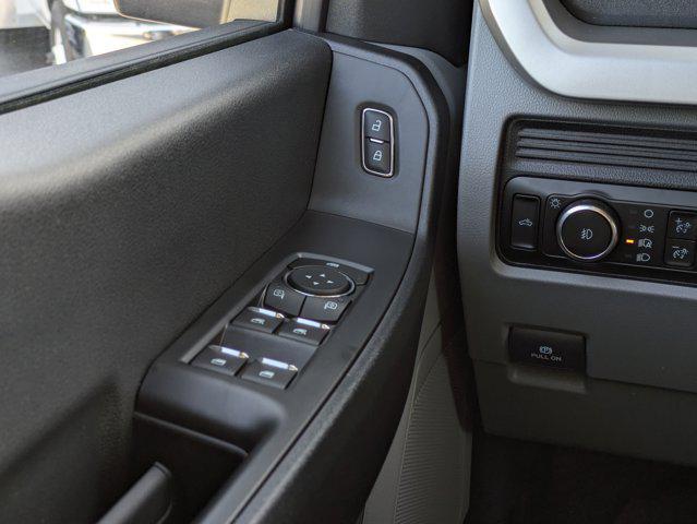 new 2025 Ford F-450 car, priced at $61,460