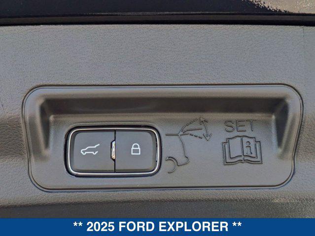 new 2025 Ford Explorer car, priced at $45,261