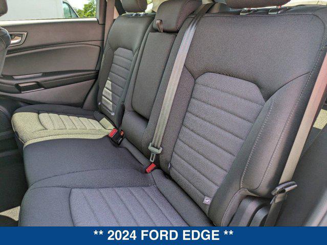 new 2024 Ford Edge car, priced at $32,060