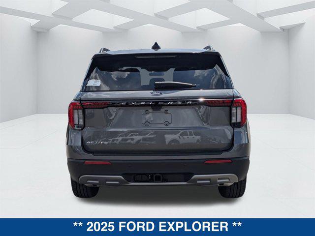 new 2025 Ford Explorer car, priced at $43,425