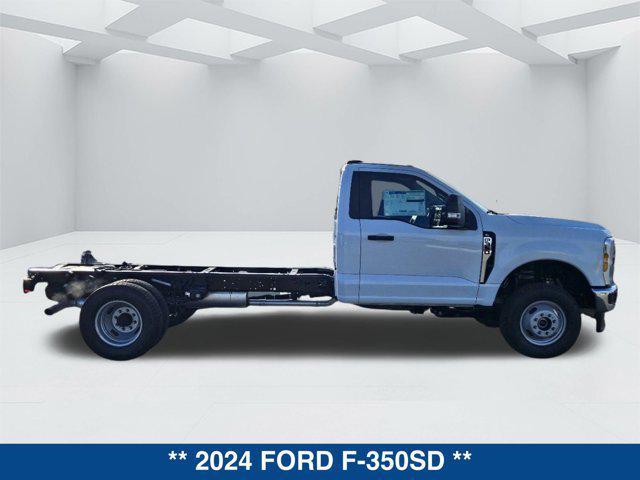 new 2024 Ford F-350 car, priced at $56,435