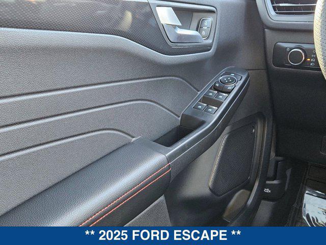 new 2025 Ford Escape car, priced at $30,635