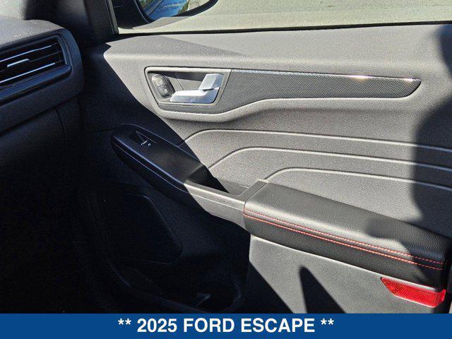 new 2025 Ford Escape car, priced at $30,635