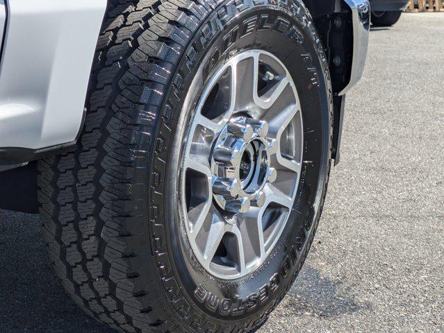 new 2025 Ford F-250 car, priced at $77,715