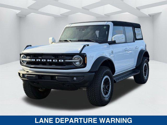 new 2025 Ford Bronco car, priced at $61,115