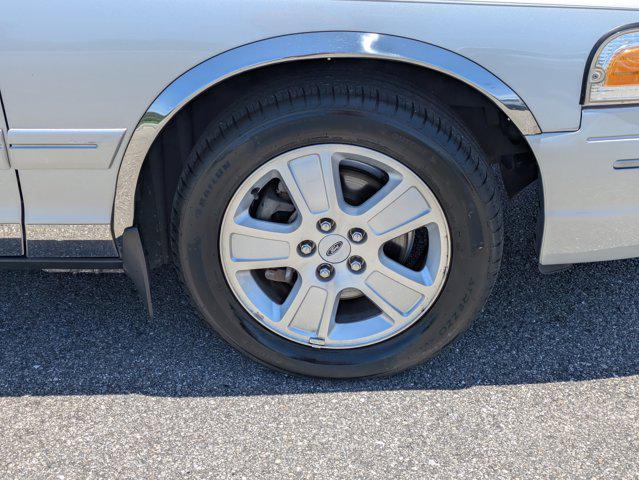 used 2003 Ford Crown Victoria car, priced at $8,997