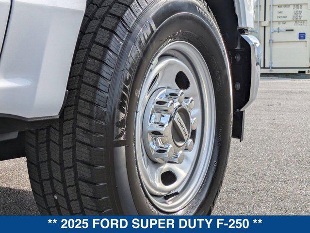 new 2025 Ford F-250 car, priced at $45,985