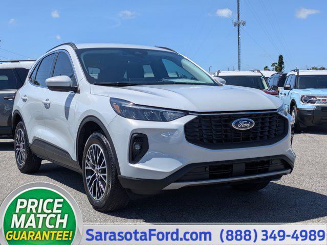 new 2025 Ford Escape PHEV car, priced at $32,397