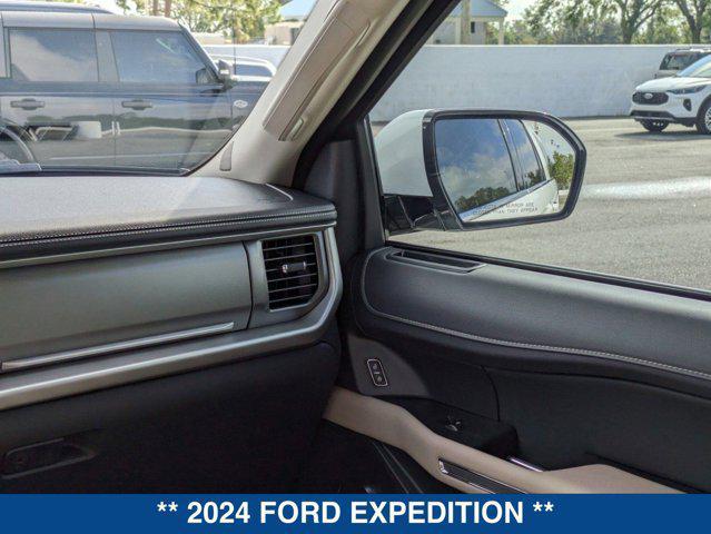 new 2024 Ford Expedition car, priced at $58,625