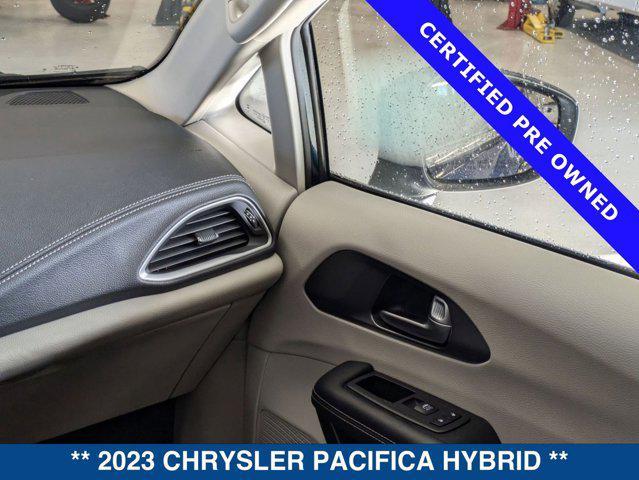 used 2023 Chrysler Pacifica Hybrid car, priced at $27,900
