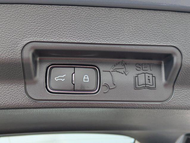 new 2025 Ford Explorer car, priced at $38,987
