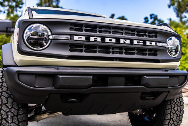 new 2025 Ford Bronco car, priced at $59,707