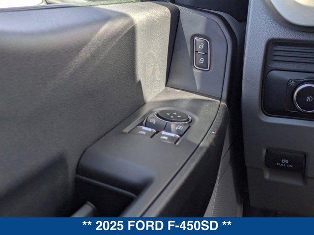 new 2025 Ford F-450 car, priced at $60,115