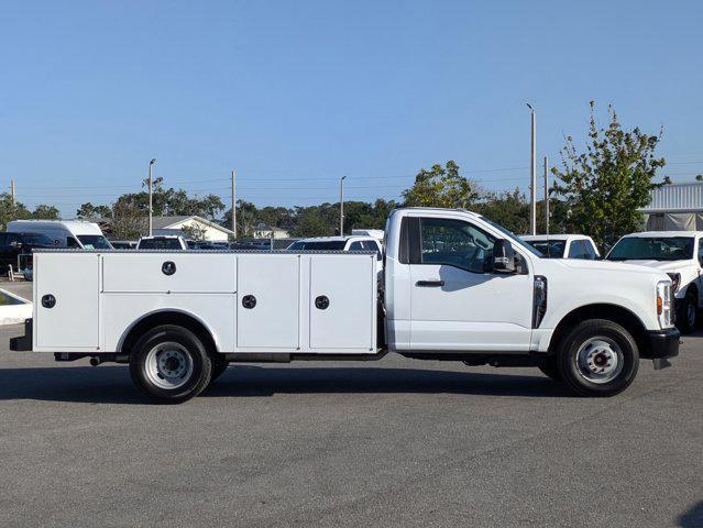 new 2025 Ford F-350 car, priced at $65,813
