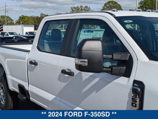 new 2024 Ford F-350 car, priced at $65,940