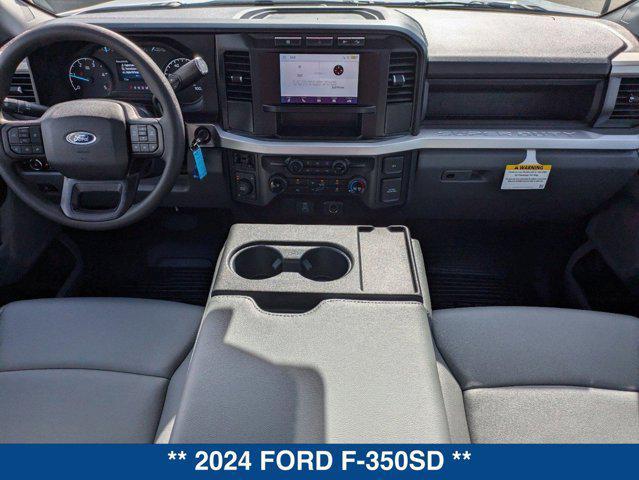 new 2024 Ford F-350 car, priced at $65,940