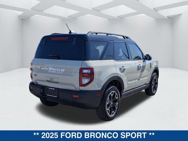 new 2025 Ford Bronco Sport car, priced at $37,470