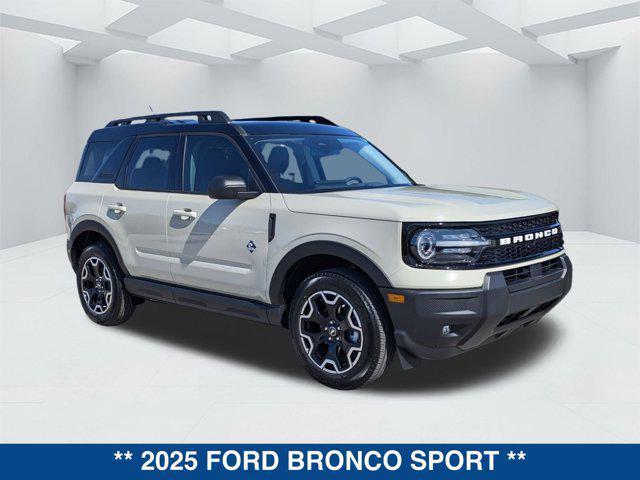 new 2025 Ford Bronco Sport car, priced at $37,470