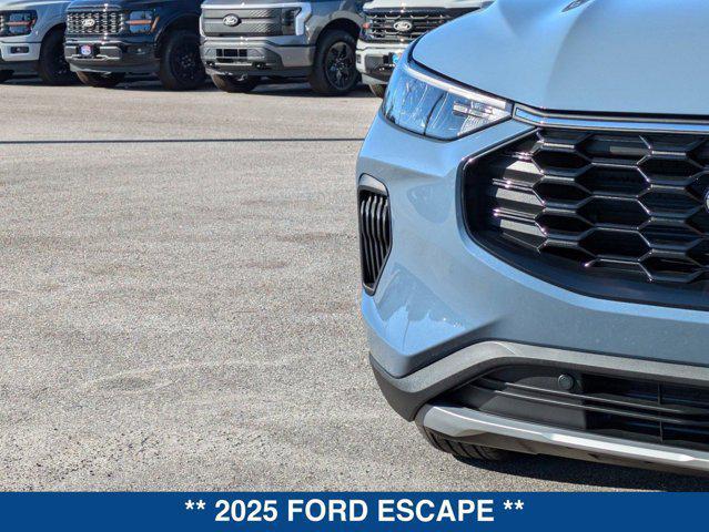 new 2025 Ford Escape car, priced at $30,635