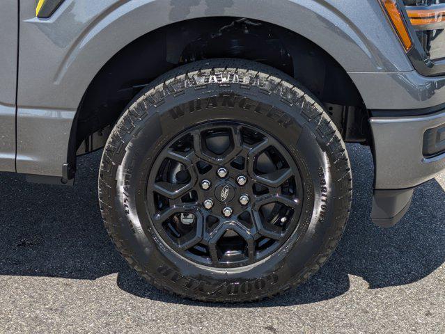 new 2025 Ford F-150 car, priced at $46,570