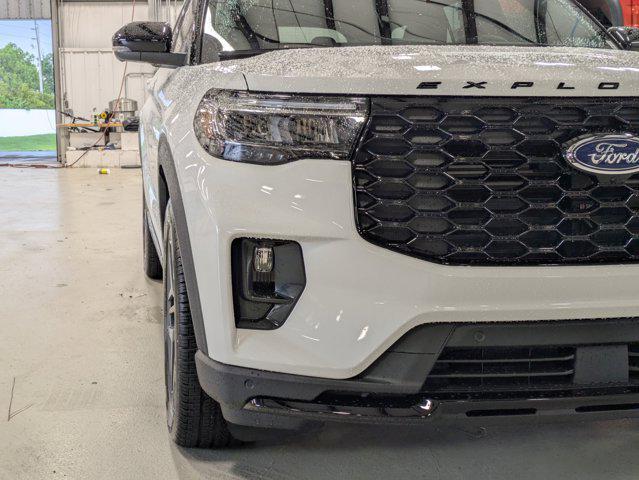 new 2025 Ford Explorer car, priced at $57,228