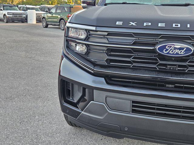 new 2025 Ford Expedition car, priced at $69,505