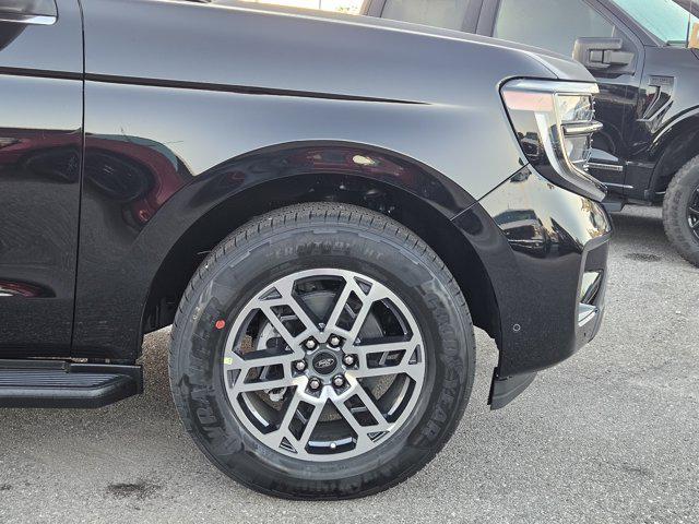 new 2025 Ford Expedition car, priced at $69,505