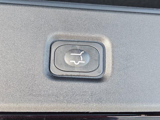 new 2025 Ford Expedition car, priced at $69,505