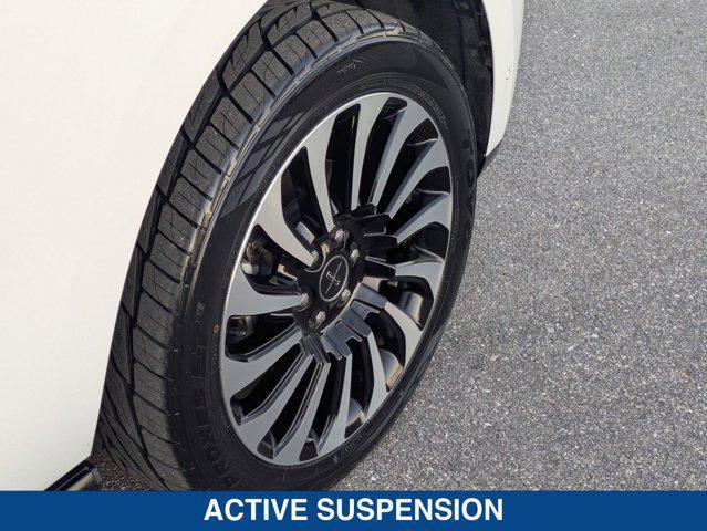 used 2022 Lincoln Navigator car, priced at $61,997