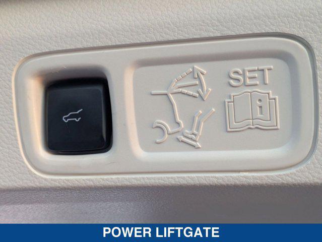 used 2022 Lincoln Navigator car, priced at $61,997