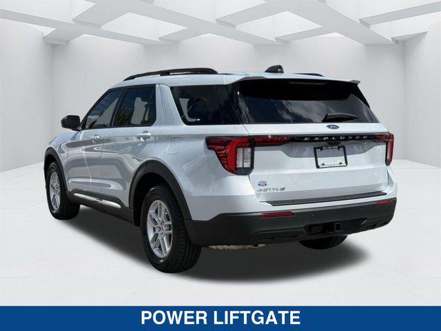 new 2025 Ford Explorer car, priced at $39,905