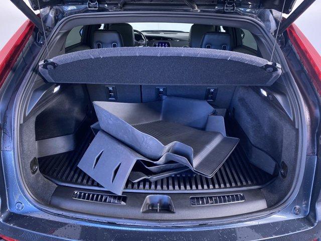 used 2020 Cadillac XT4 car, priced at $20,990