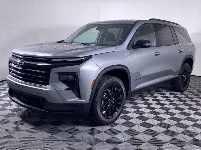 new 2025 Chevrolet Traverse car, priced at $48,505
