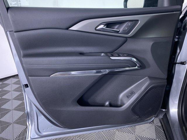 new 2025 Chevrolet Traverse car, priced at $48,505