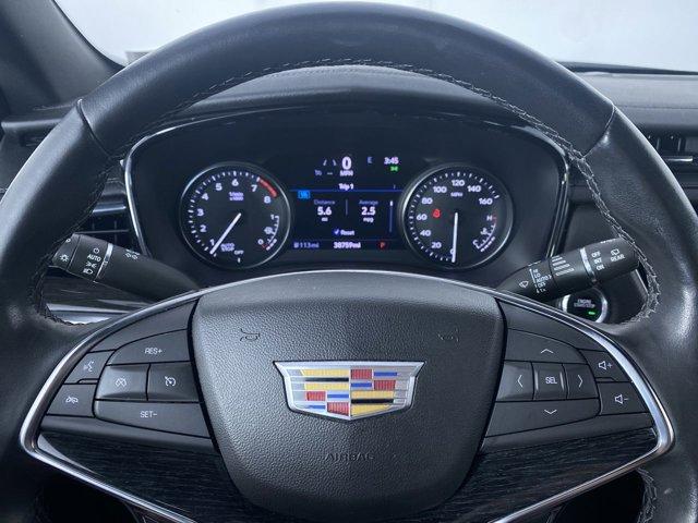 used 2022 Cadillac XT5 car, priced at $35,990
