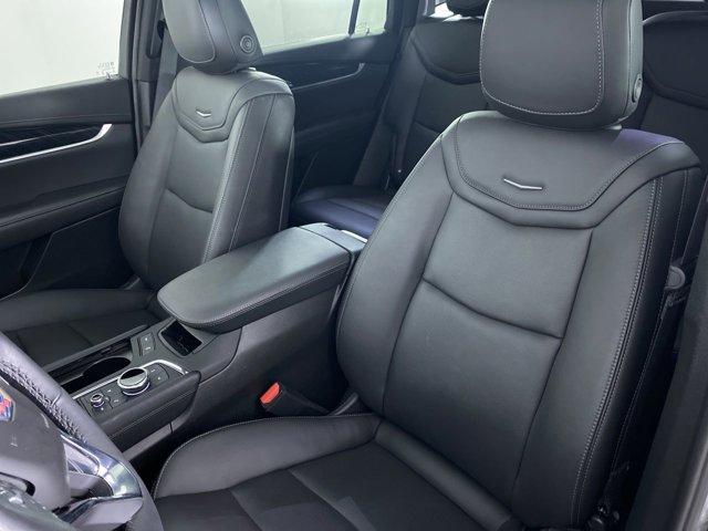 new 2025 Cadillac XT6 car, priced at $50,940