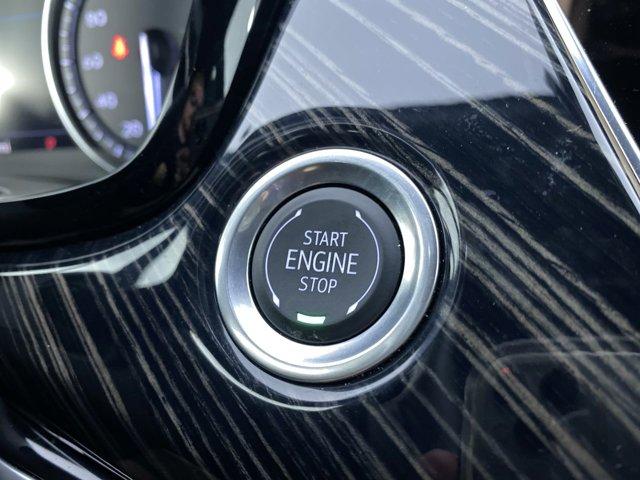 new 2025 Cadillac XT6 car, priced at $50,940