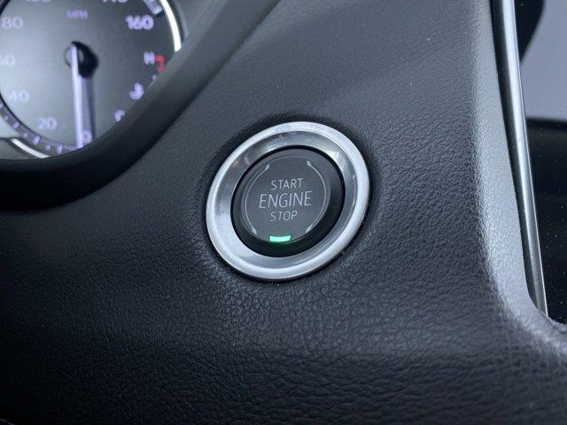 used 2022 Cadillac XT4 car, priced at $31,990