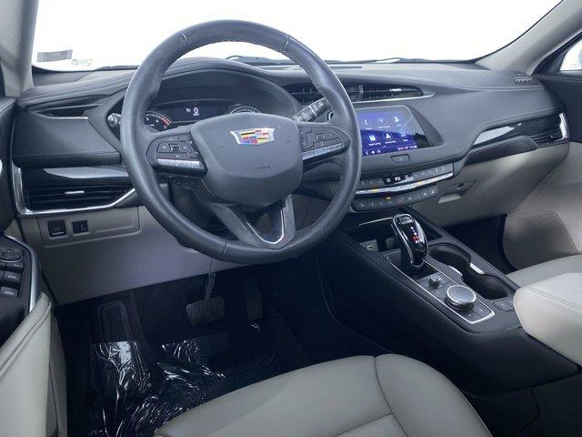 used 2022 Cadillac XT4 car, priced at $31,990
