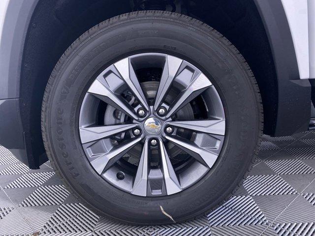 new 2026 Chevrolet Equinox car, priced at $30,620