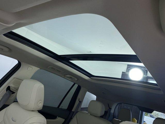 used 2024 Cadillac XT6 car, priced at $53,990