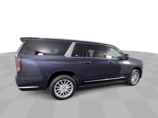 used 2022 Cadillac Escalade ESV car, priced at $75,990