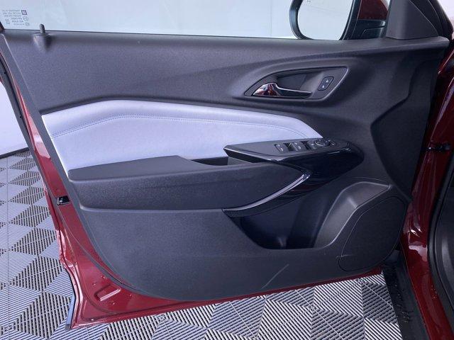 new 2025 Chevrolet Trax car, priced at $25,134