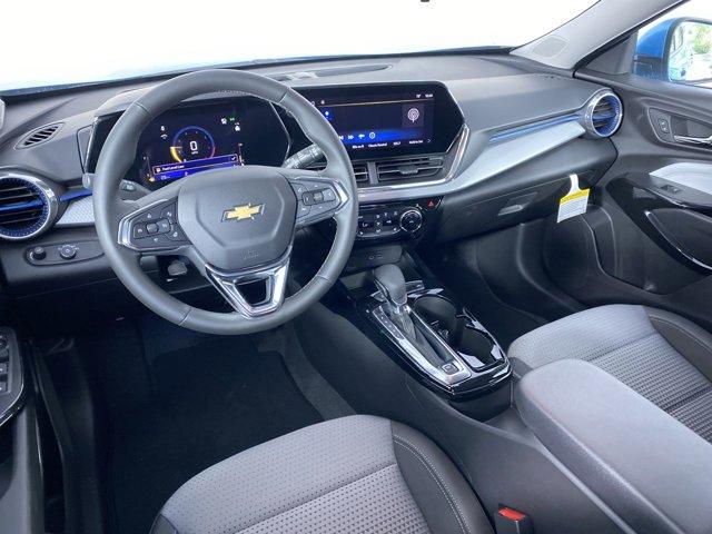 new 2025 Chevrolet Trax car, priced at $24,420