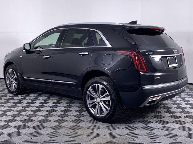 used 2022 Cadillac XT5 car, priced at $35,490