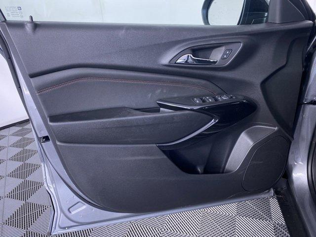 new 2025 Chevrolet Trax car, priced at $27,339